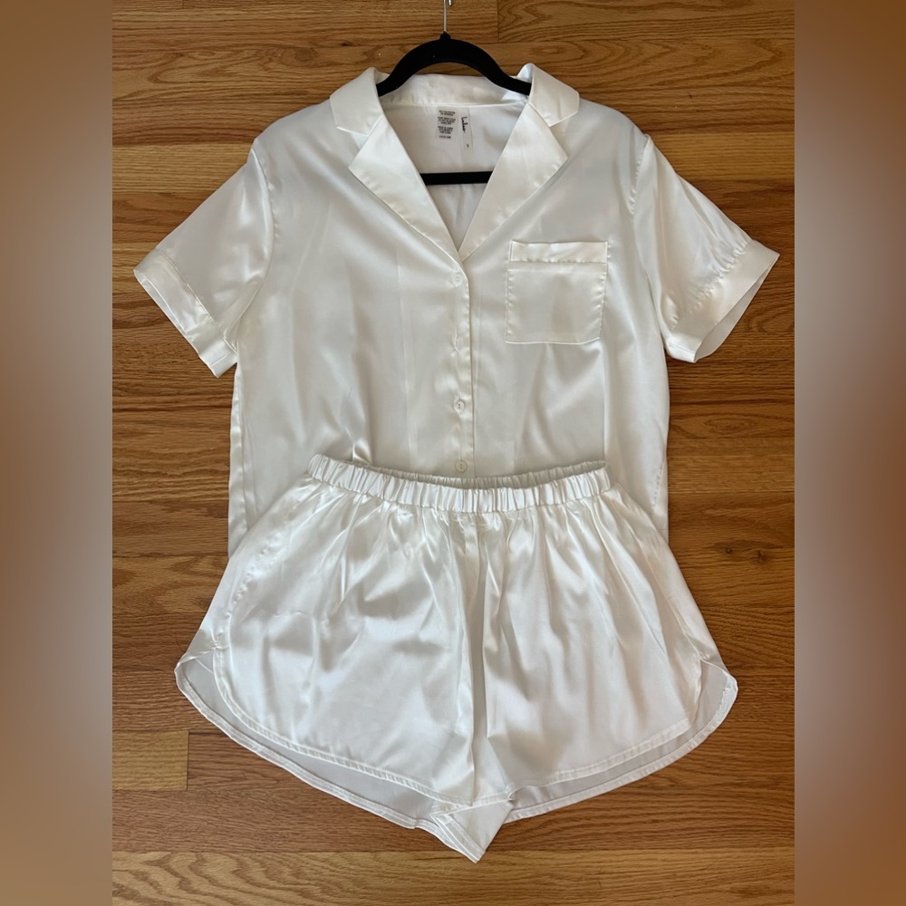 Lulus white silk pajama set